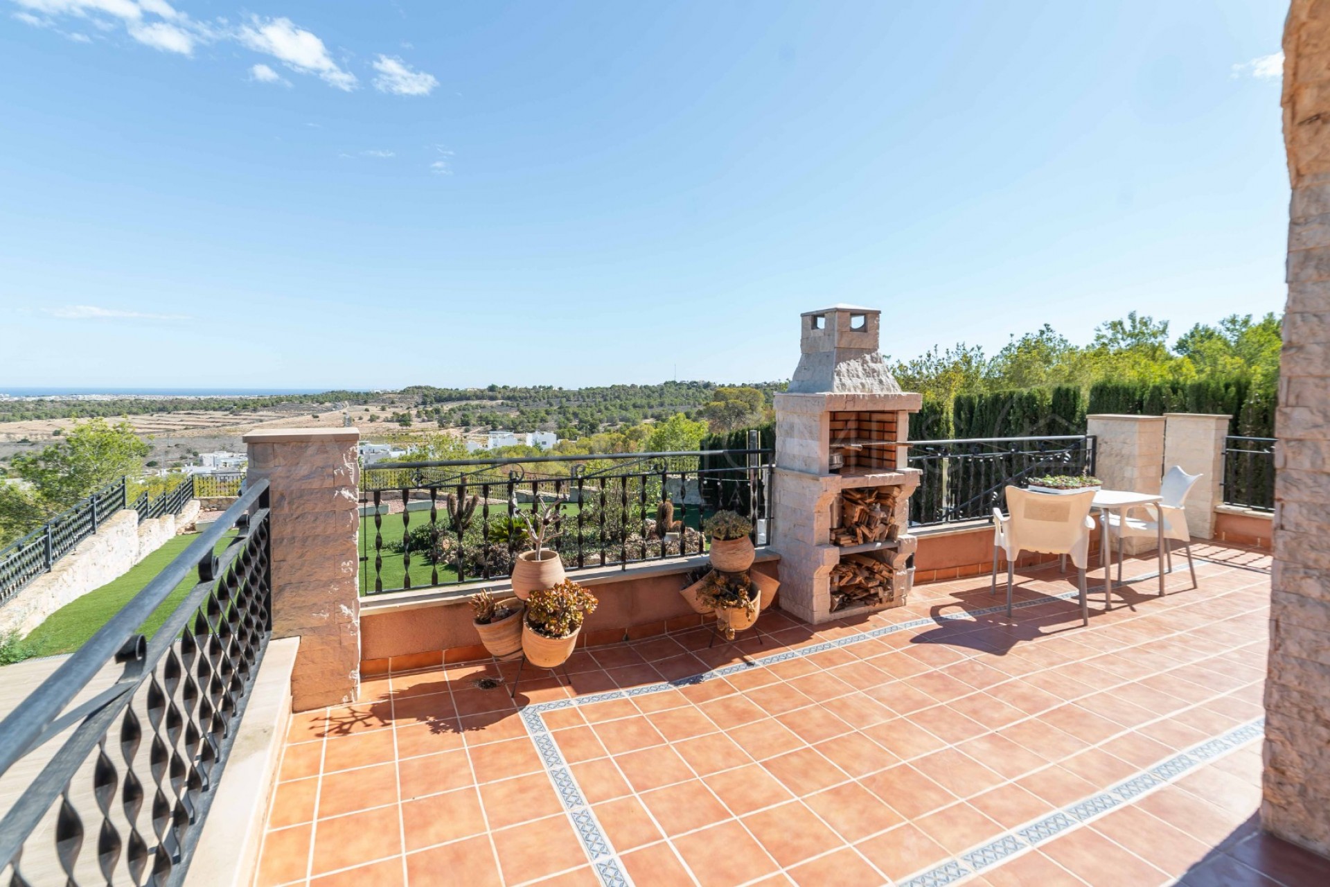 Resale - Villa -
San Miguel de Salinas