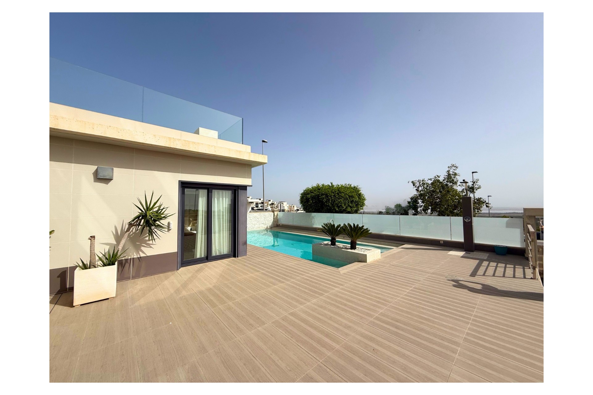 Resale - Villa -
San Miguel de Salinas