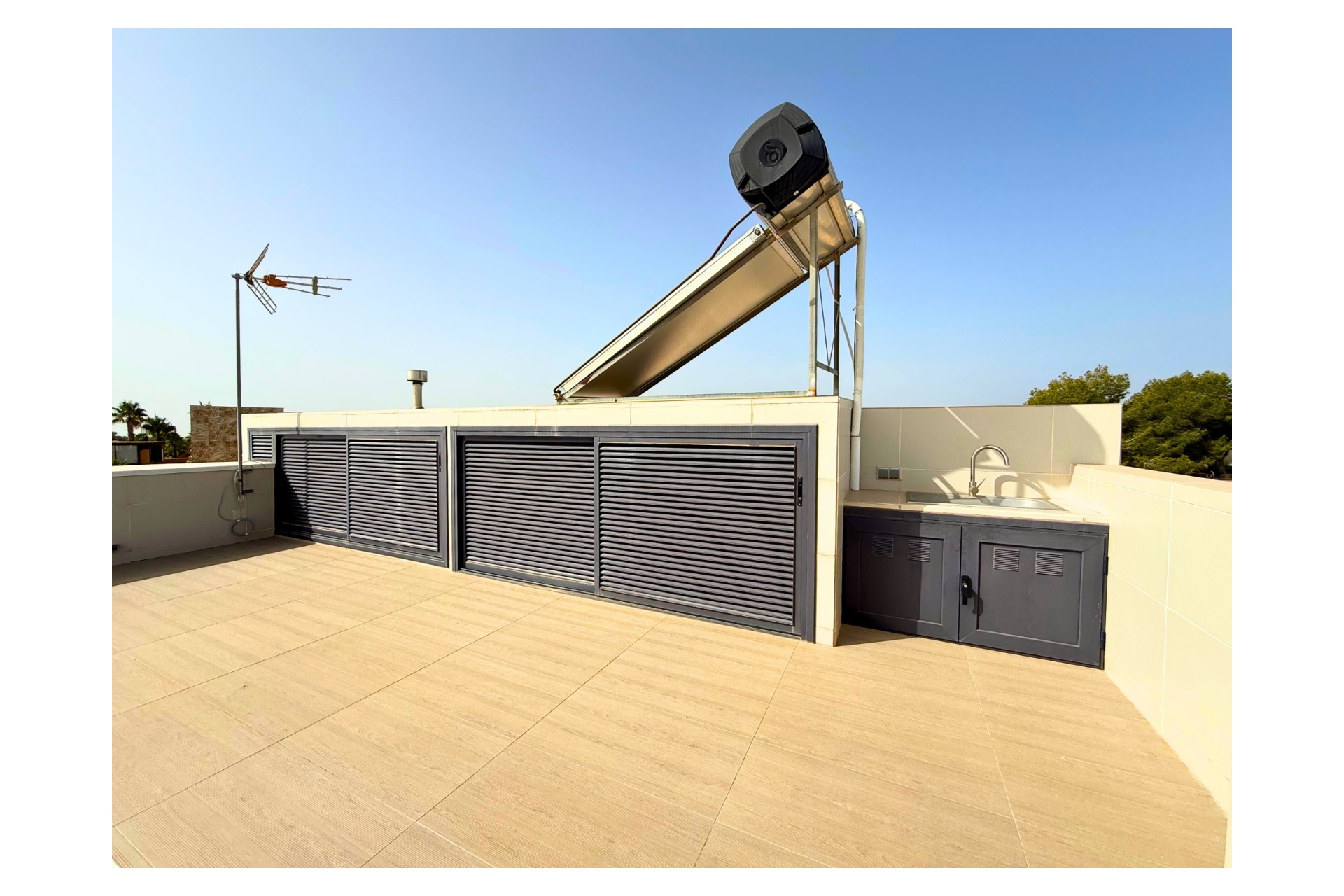 Resale - Villa -
San Miguel de Salinas