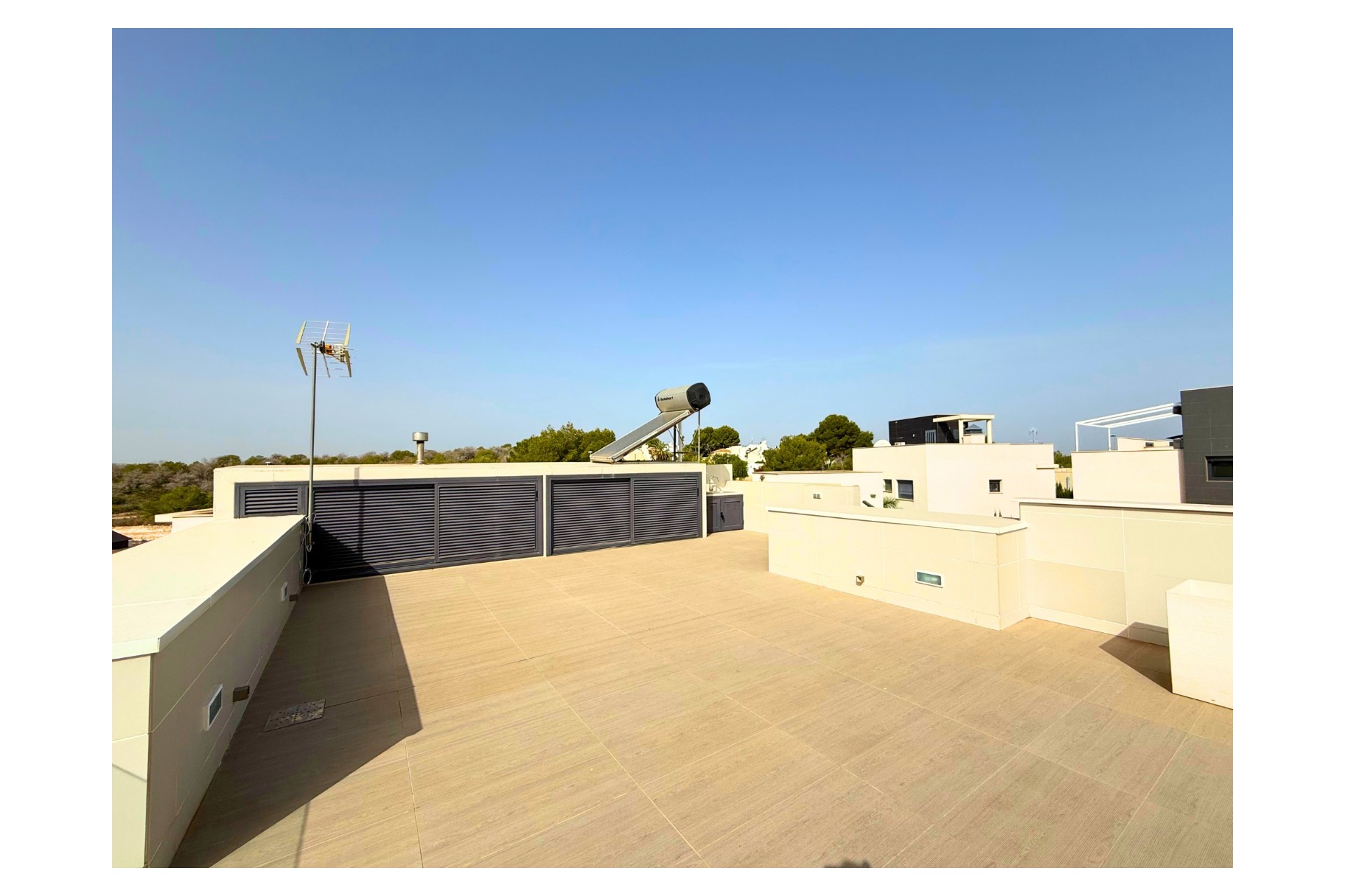 Resale - Villa -
San Miguel de Salinas