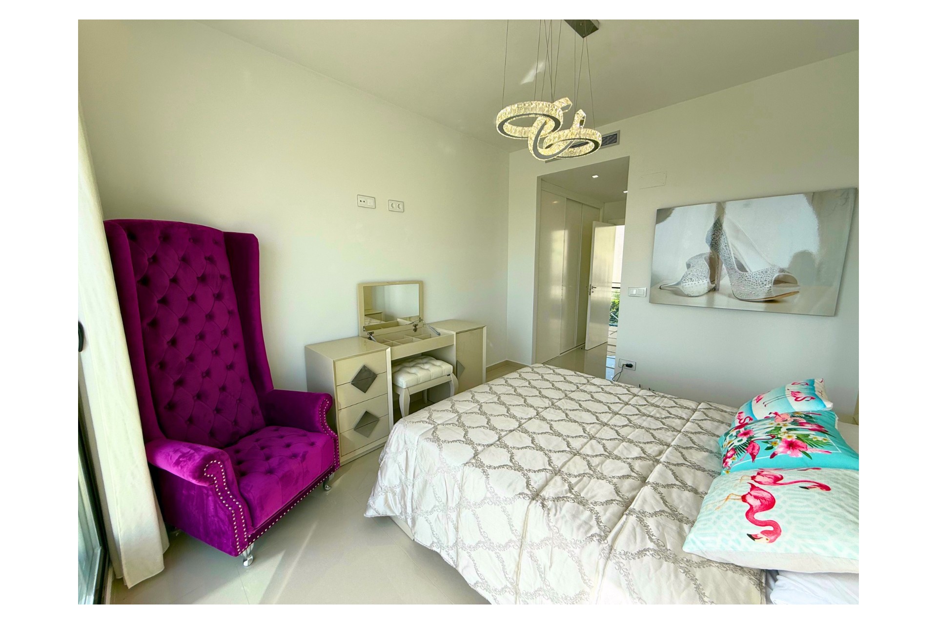 Resale - Villa -
San Miguel de Salinas