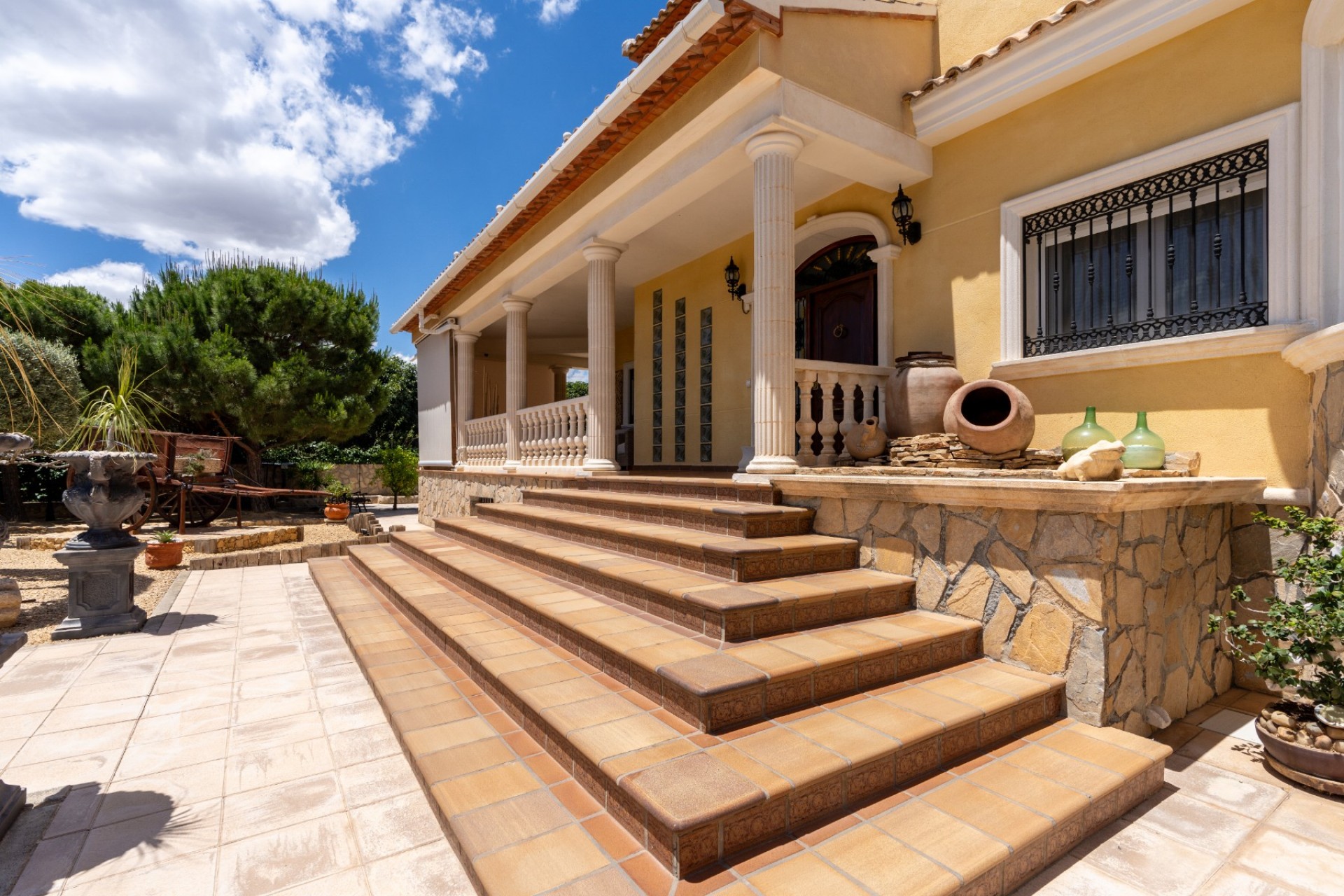 Resale - Villa -
San Vicente del Raspeig