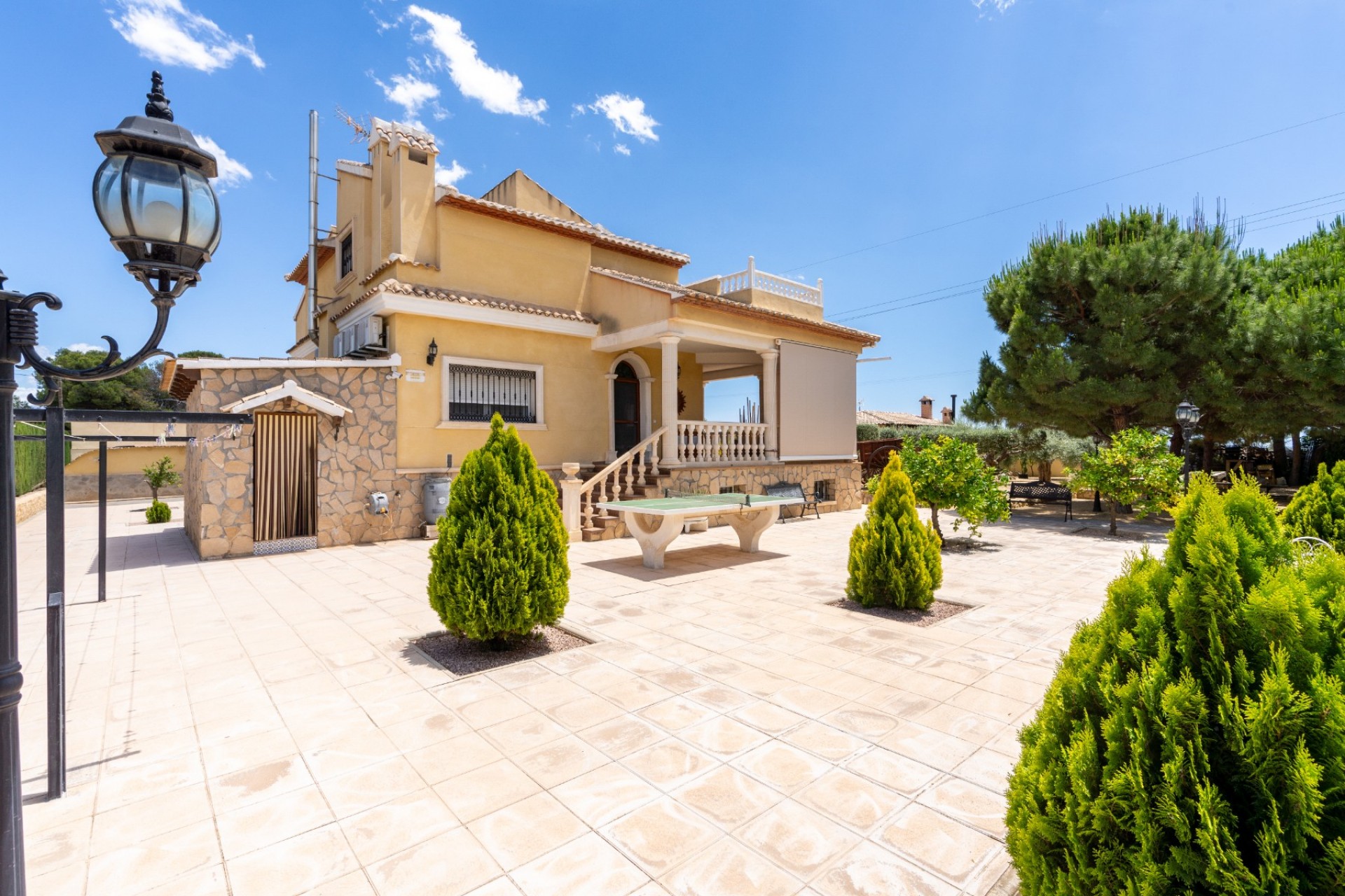 Resale - Villa -
San Vicente del Raspeig