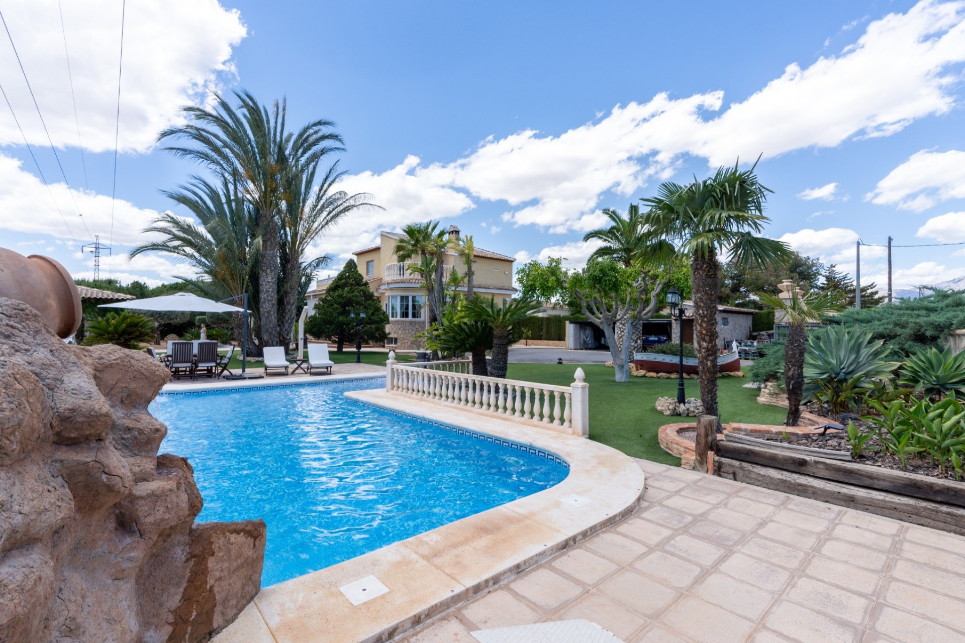 Resale - Villa -
San Vicente del Raspeig