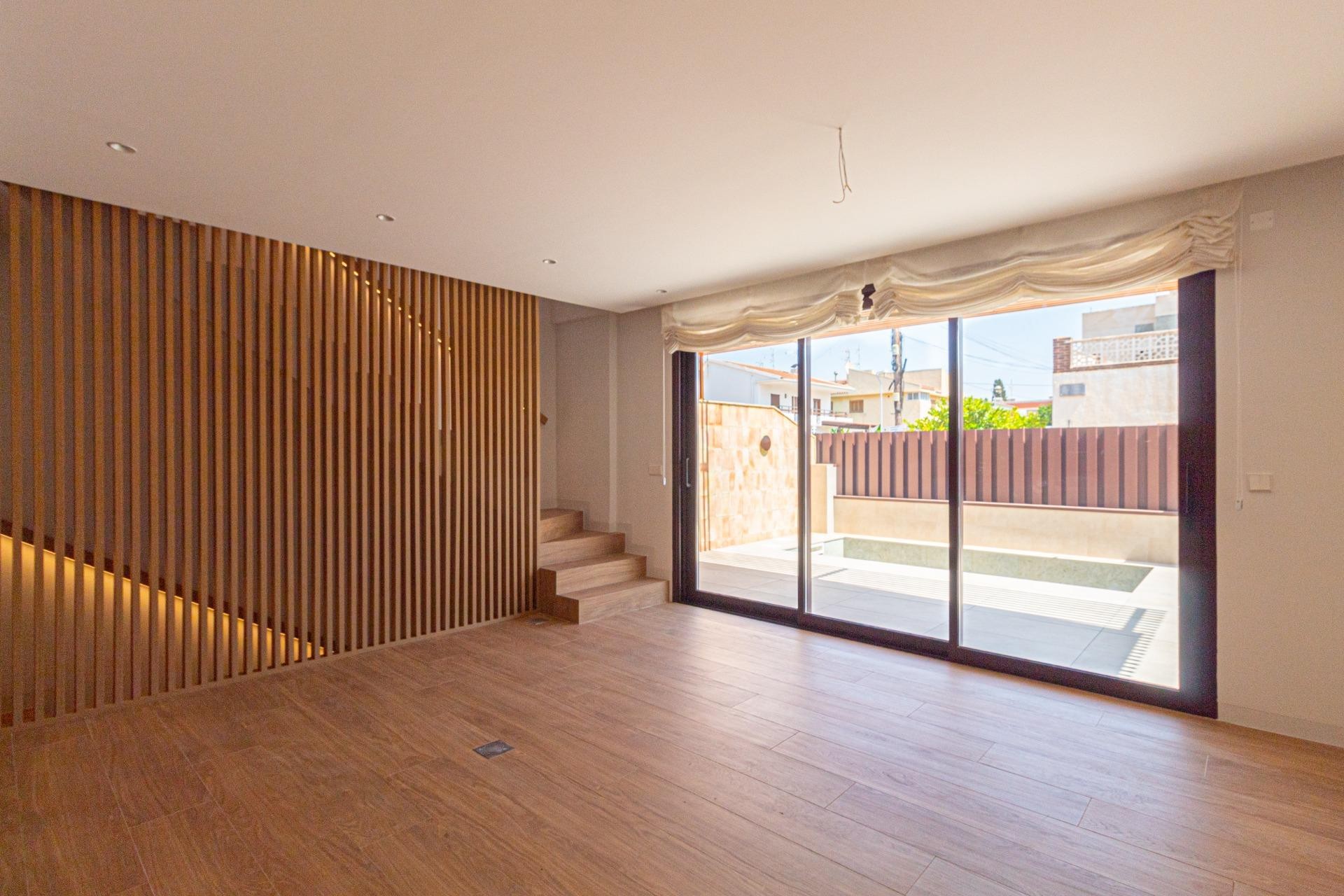 Resale - Villa -
Santiago de la ribera - Playa de santiago de la ribera