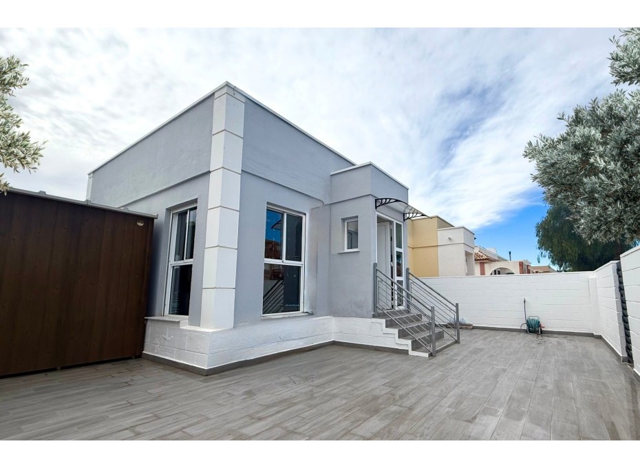 Resale - Villa -
Torre Pacheco - Sierra Golf