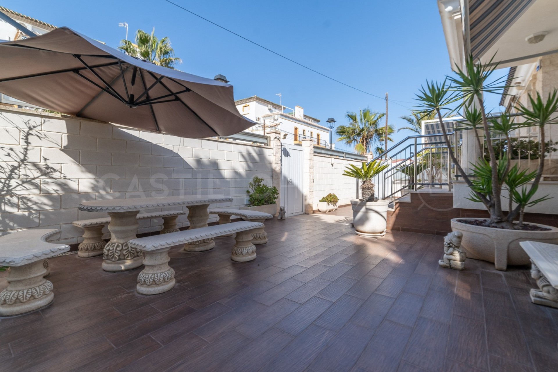 Resale - Villa -
Torrevieja - La Mata