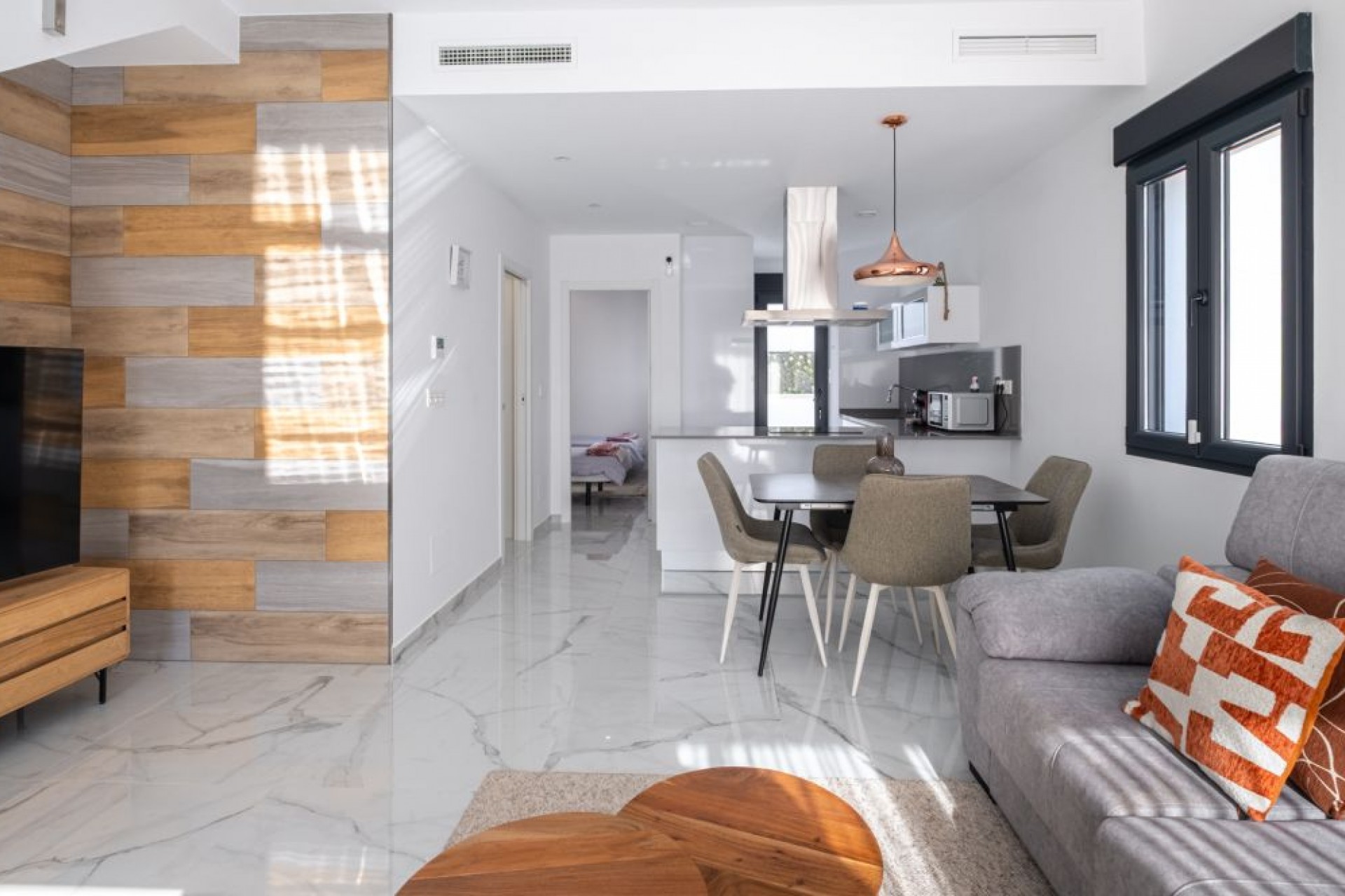 Resale - Villa -
Torrevieja - La Siesta