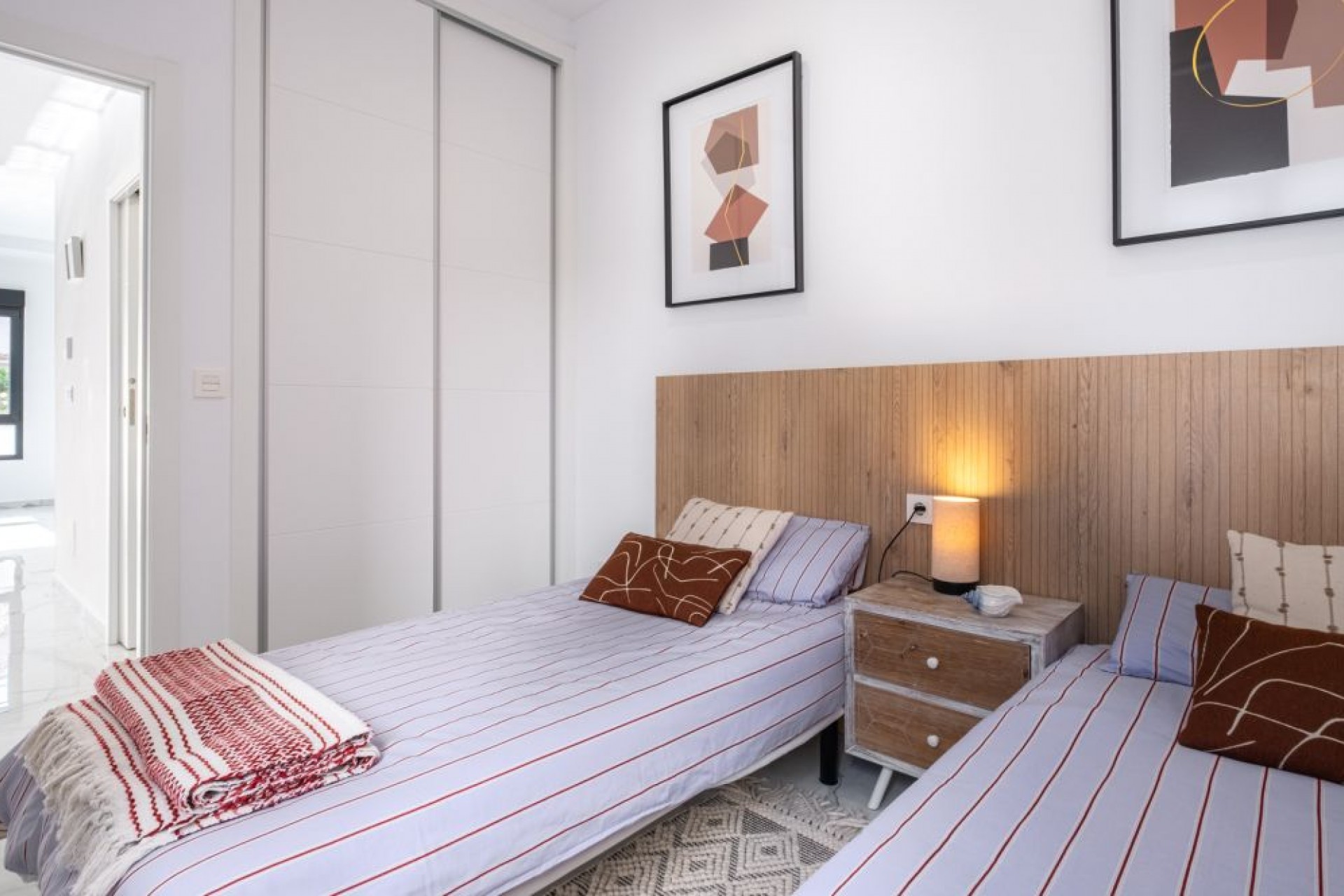 Resale - Villa -
Torrevieja - La Siesta