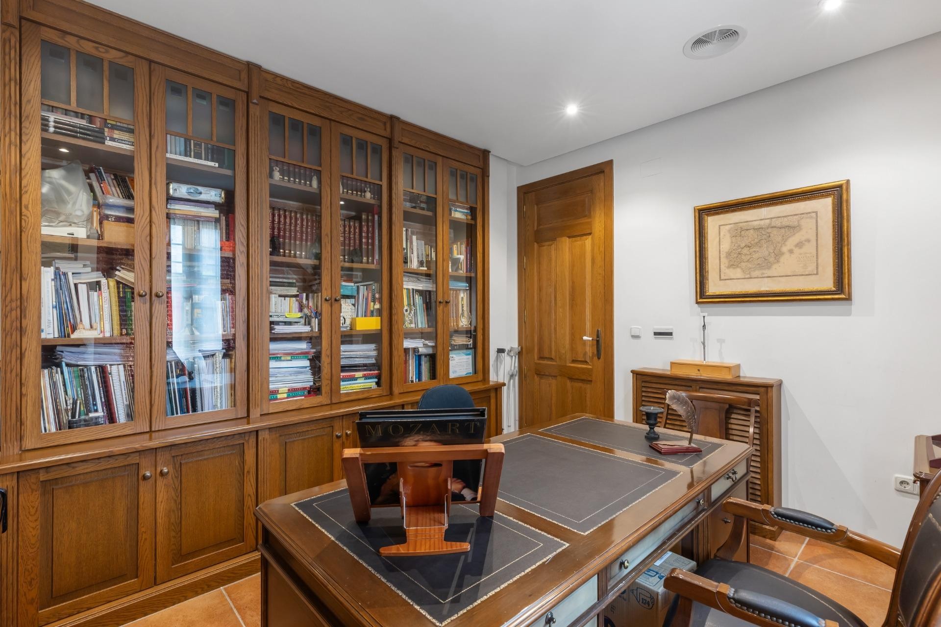 Resale - Villa -
Torrevieja - La veleta