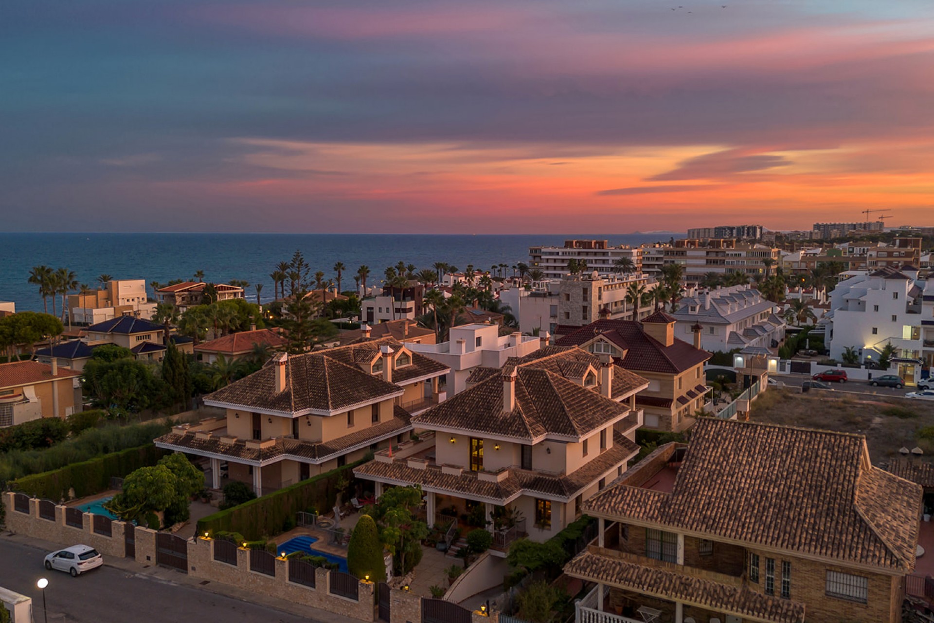 Resale - Villa -
Torrevieja - La veleta