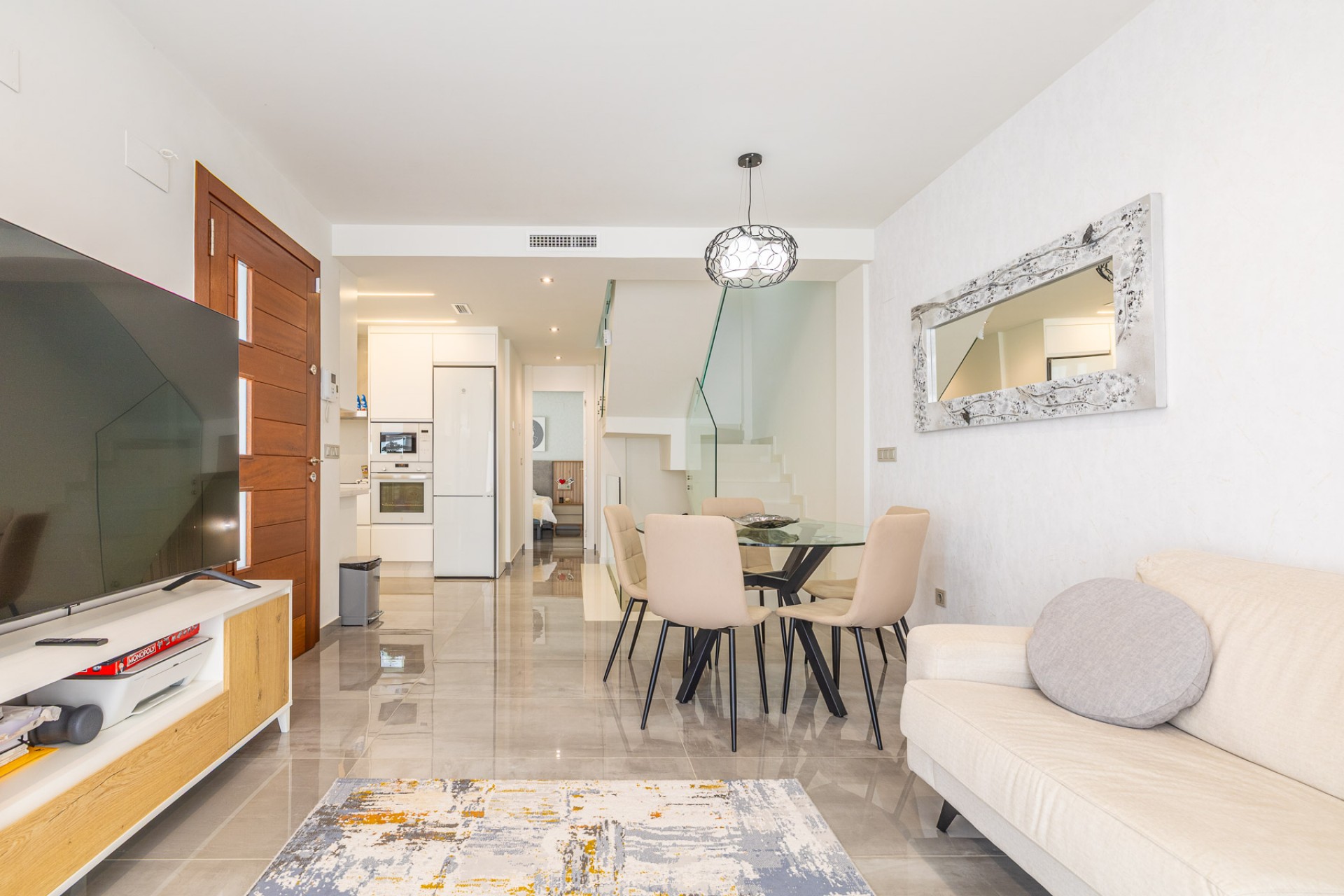 Resale - Villa -
Torrevieja - Los altos