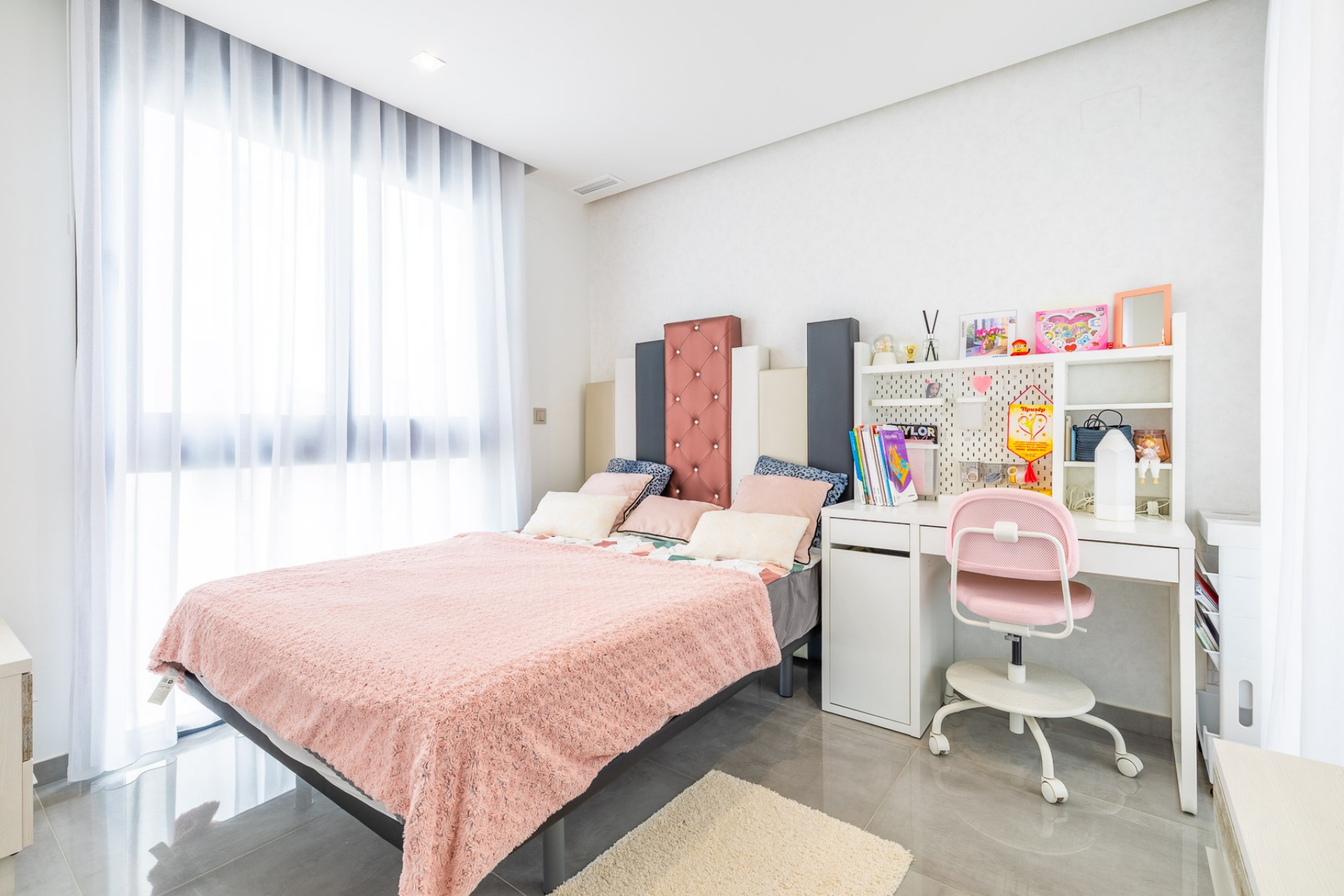 Resale - Villa -
Torrevieja - Los altos