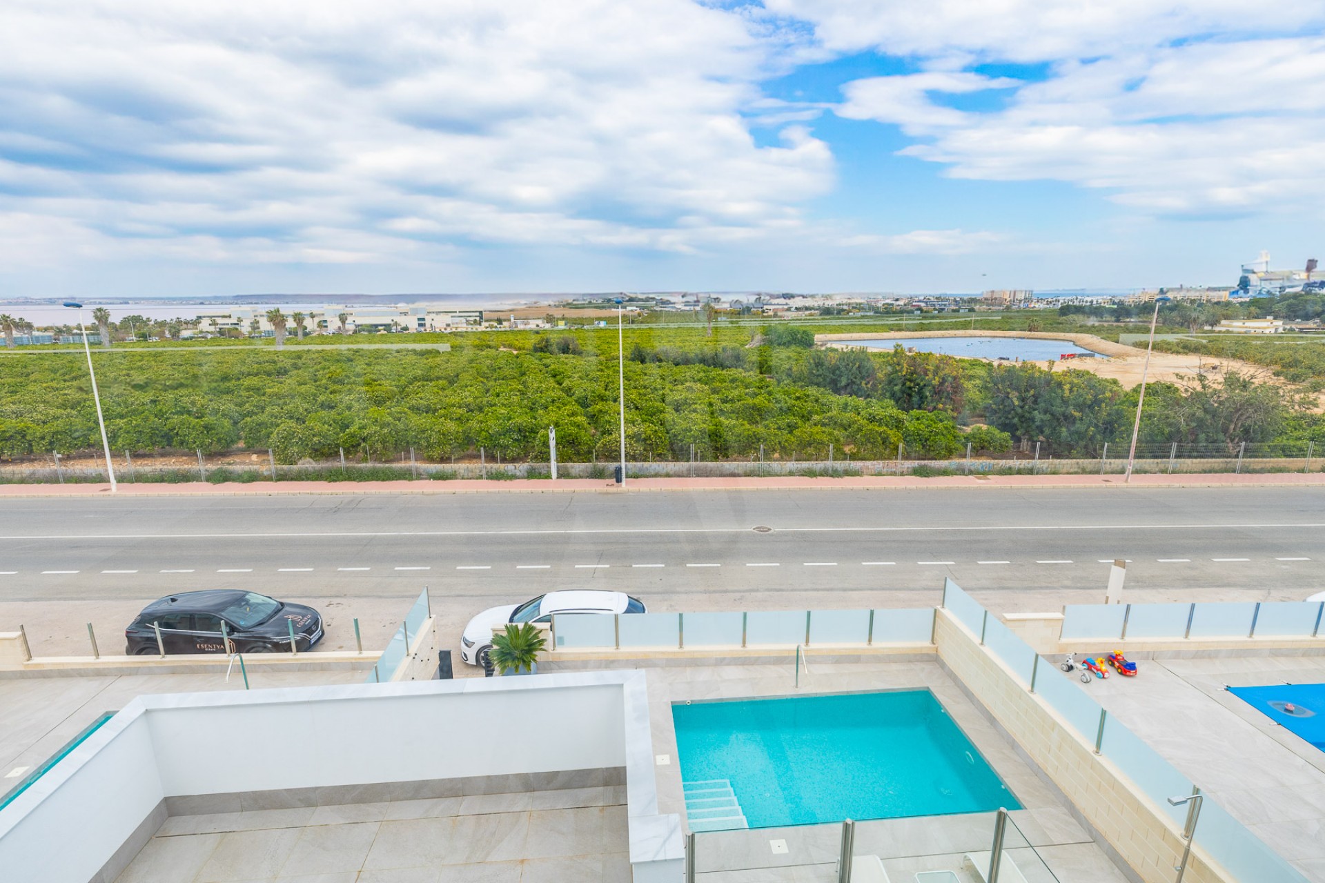 Resale - Villa -
Torrevieja - Los altos