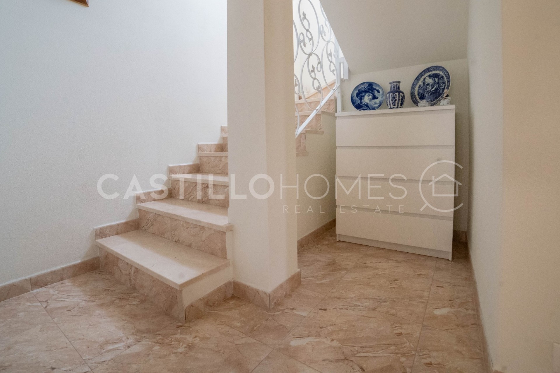 Resale - Villa -
Torrevieja - Los Balcones