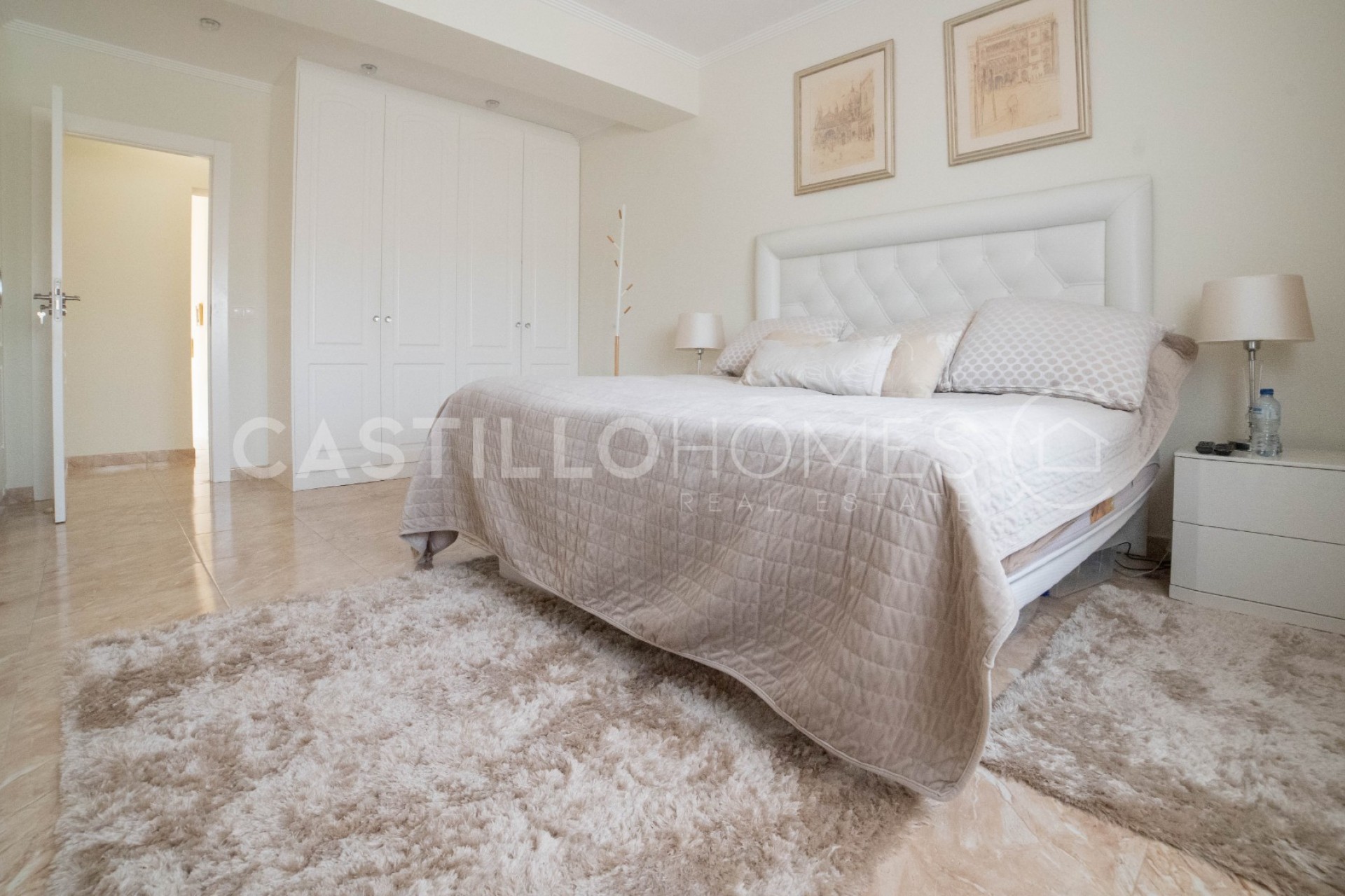 Resale - Villa -
Torrevieja - Los Balcones