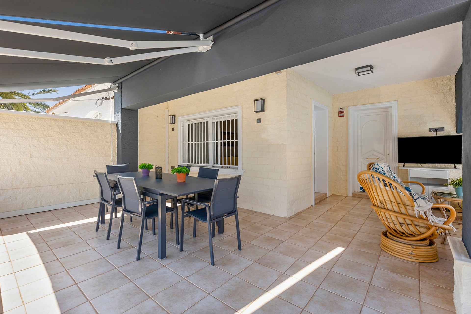 Resale - Villa -
Torrevieja - Rocio del mar