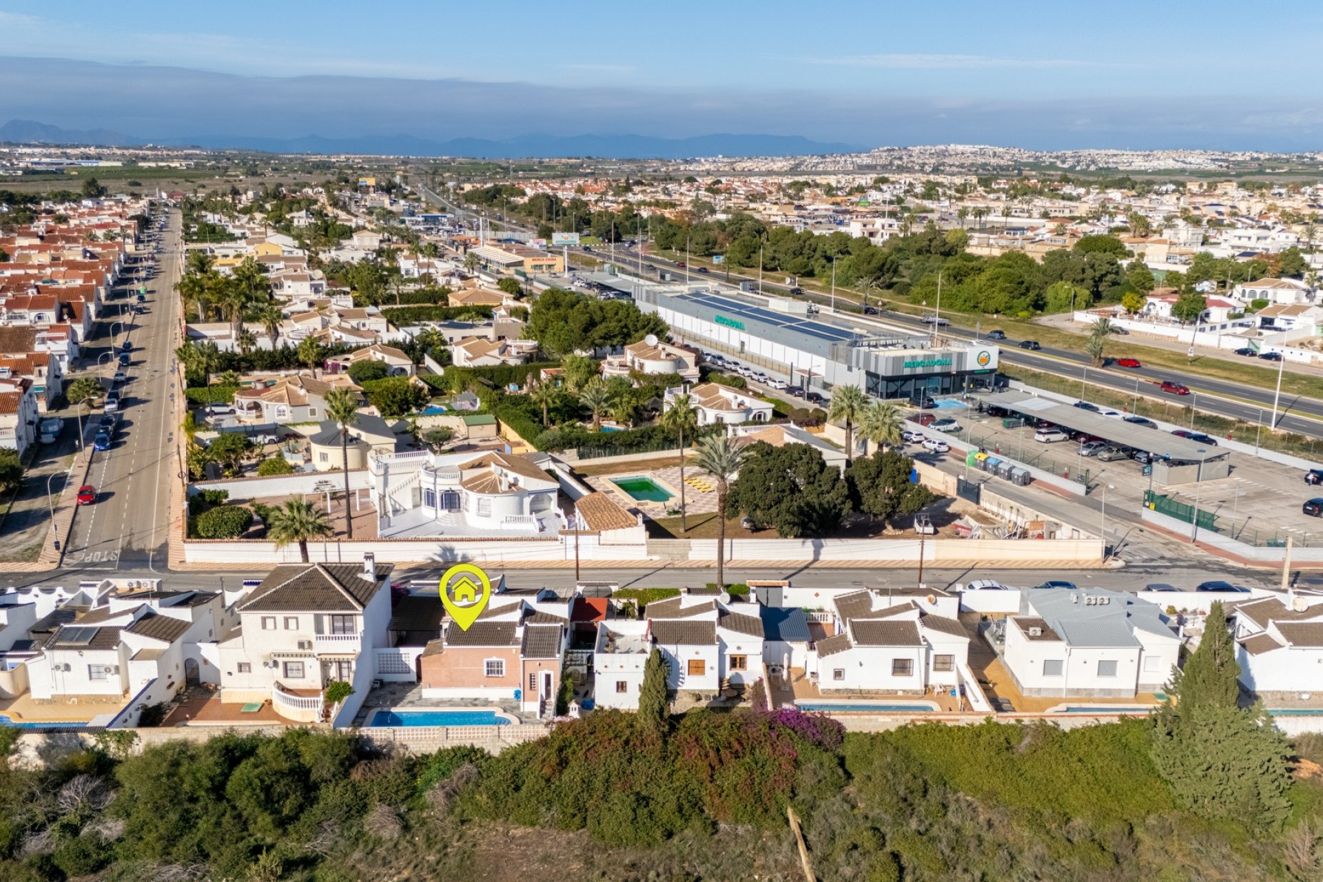 Resale - Villa -
Torrevieja - San Luis