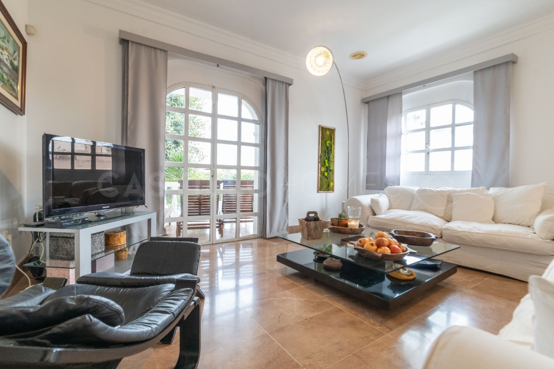 Resale - Villa -
Torrevieja - Torreta florida