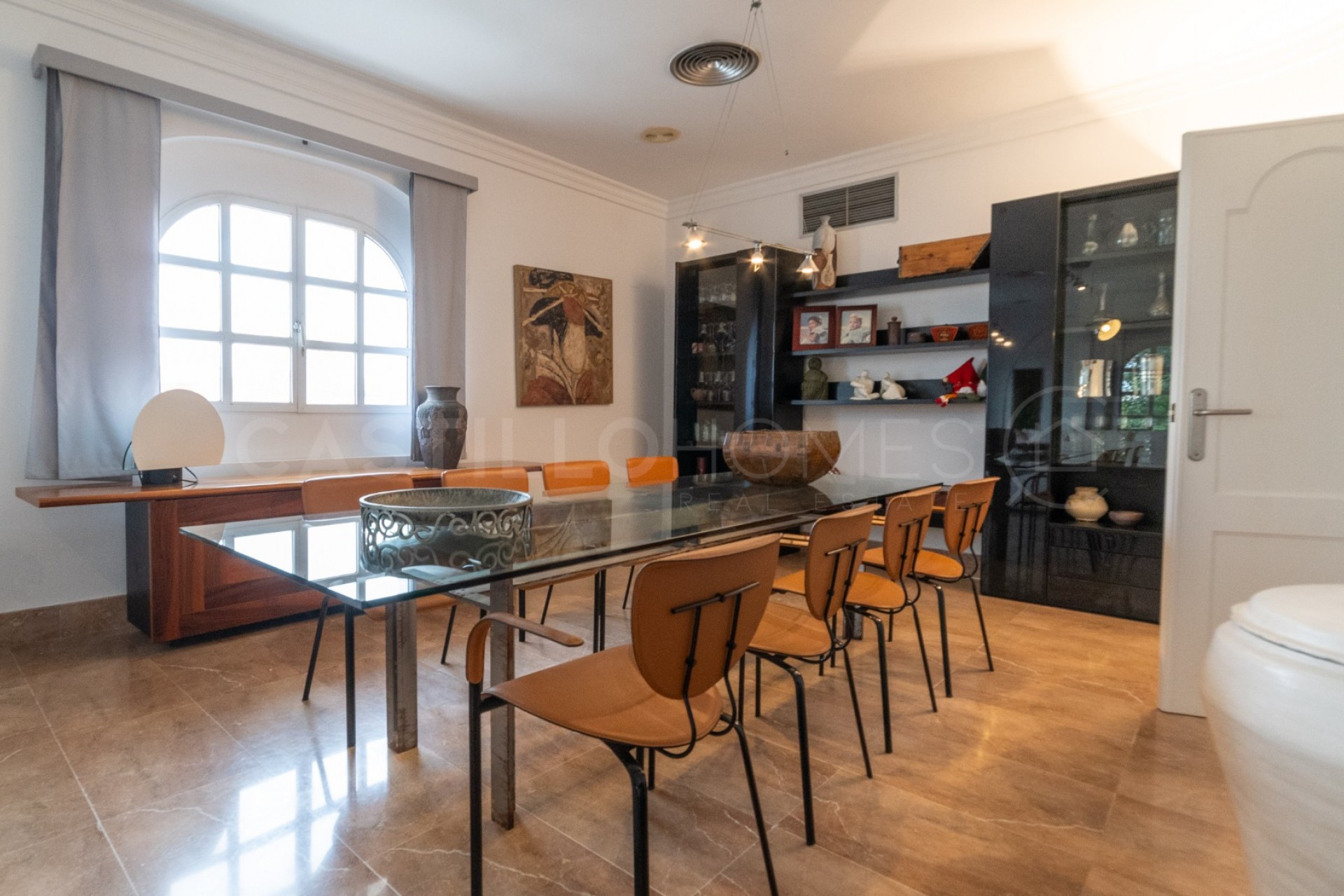 Resale - Villa -
Torrevieja - Torreta florida