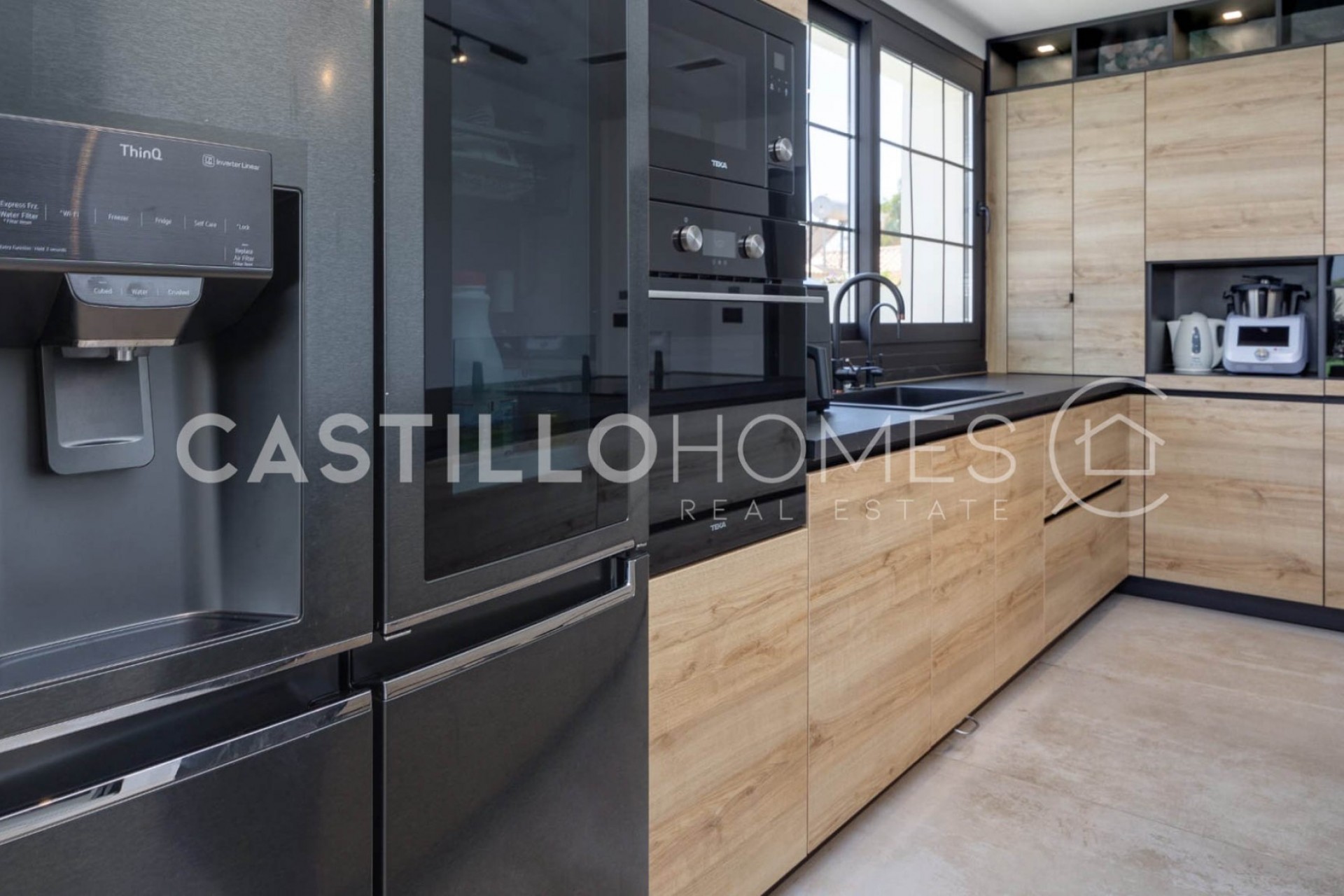 Resale - Villa -
Torrevieja - Torreta florida