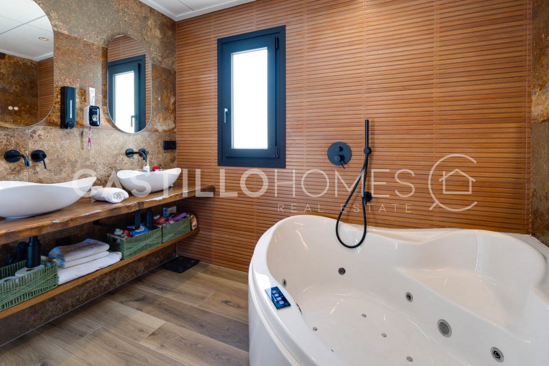 Resale - Villa -
Torrevieja - Torreta florida