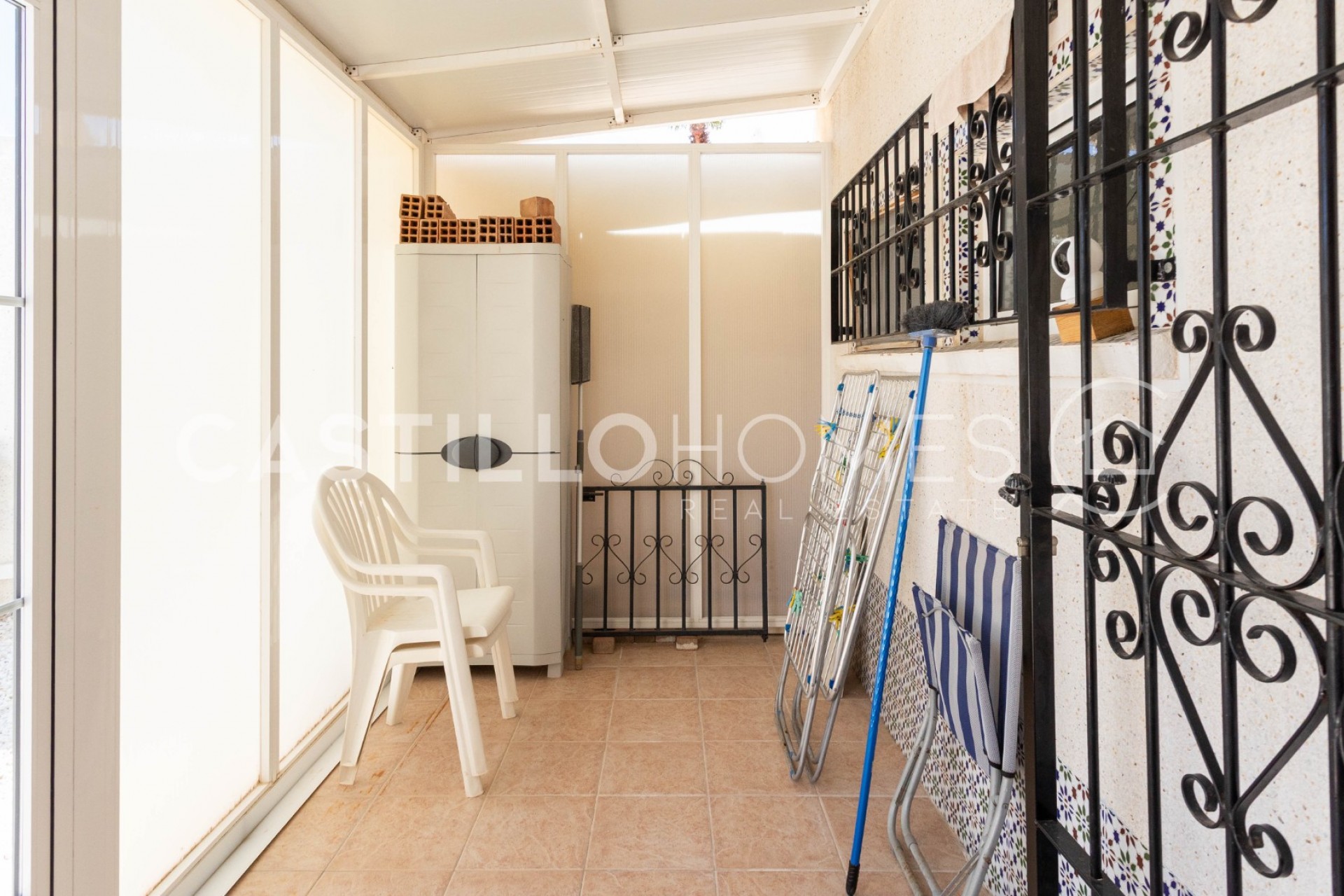 Resale - Villa -
Torrevieja - Torreta florida