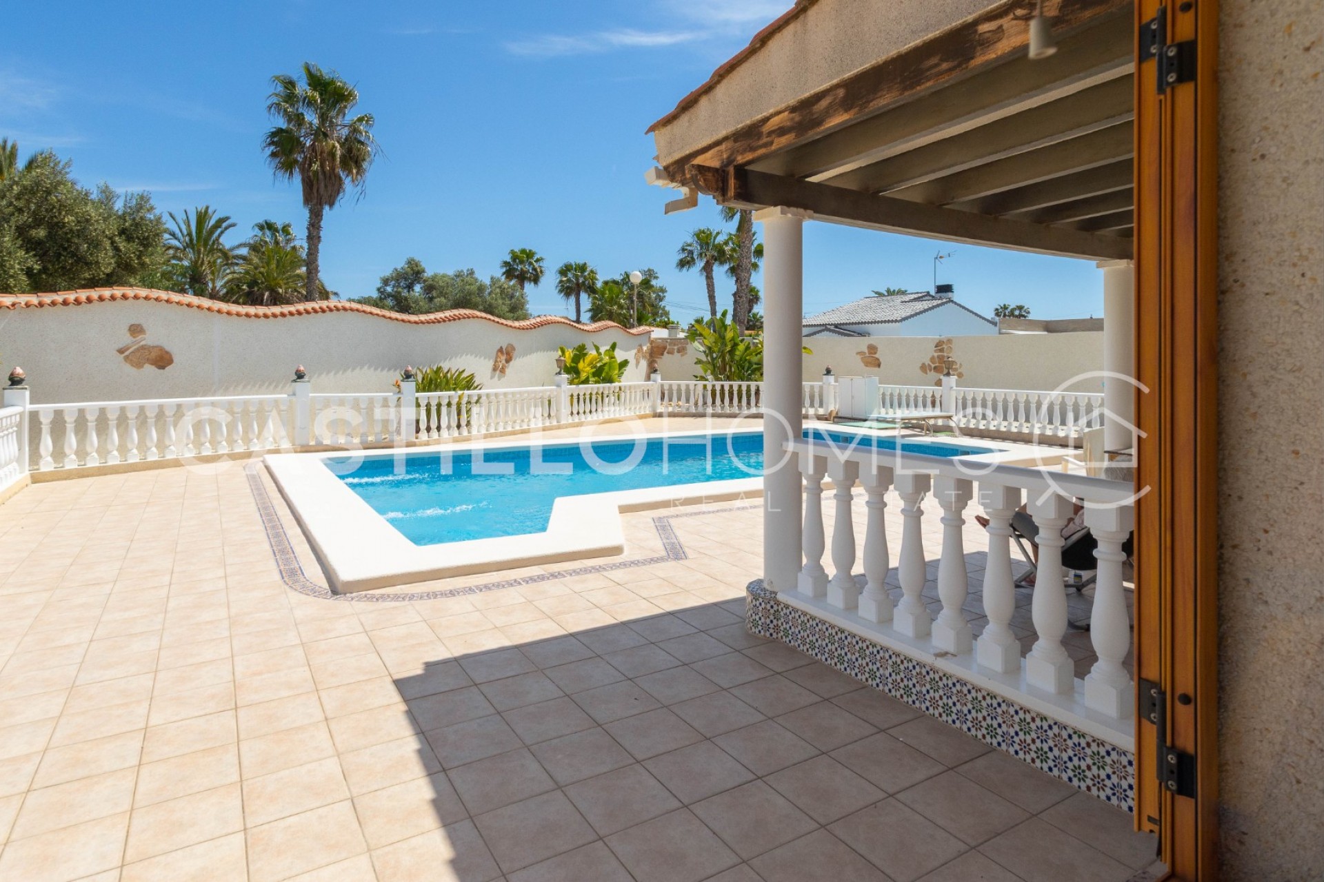 Resale - Villa -
Torrevieja - Torreta florida