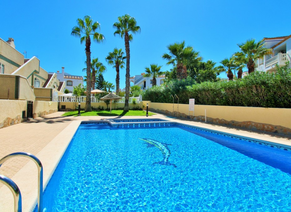 Resale - Villa -
Villamartin - Las Violetas