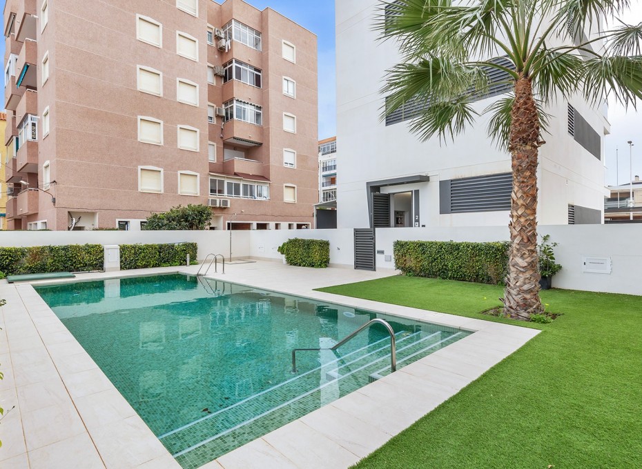 Reventa - 1. Apartment / flat -
Torrevieja - Torrelamata - La Mata
