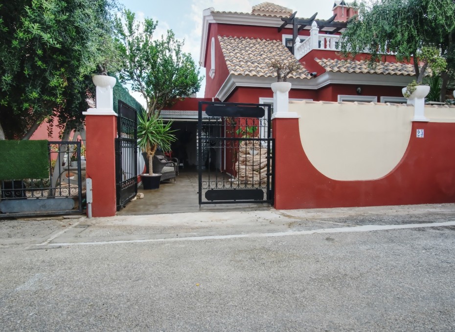 Reventa - 4. Semi-detached villa -
Orihuela Costa - Costa Blanca South