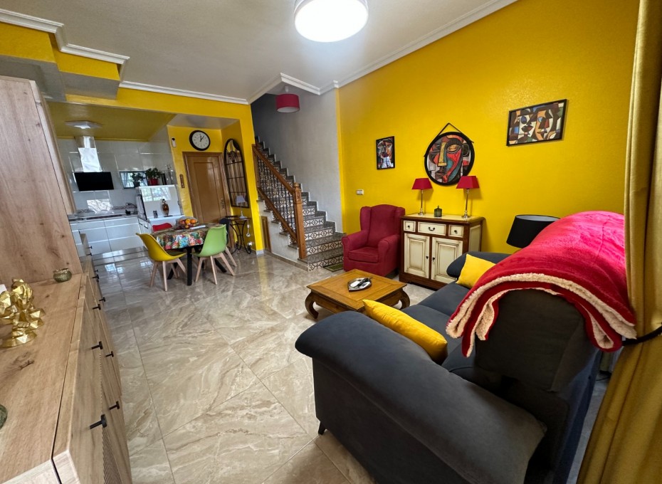 Reventa - Adosado -
Bigastro