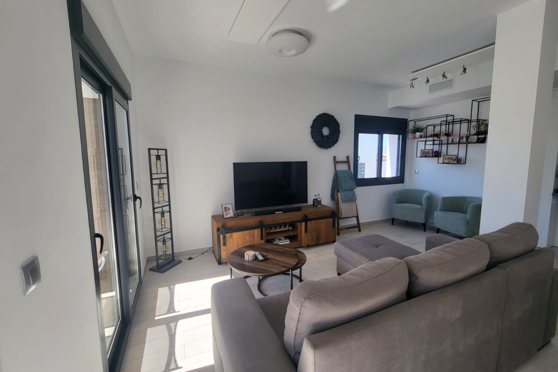 Reventa - Adosado -
Daya vieja