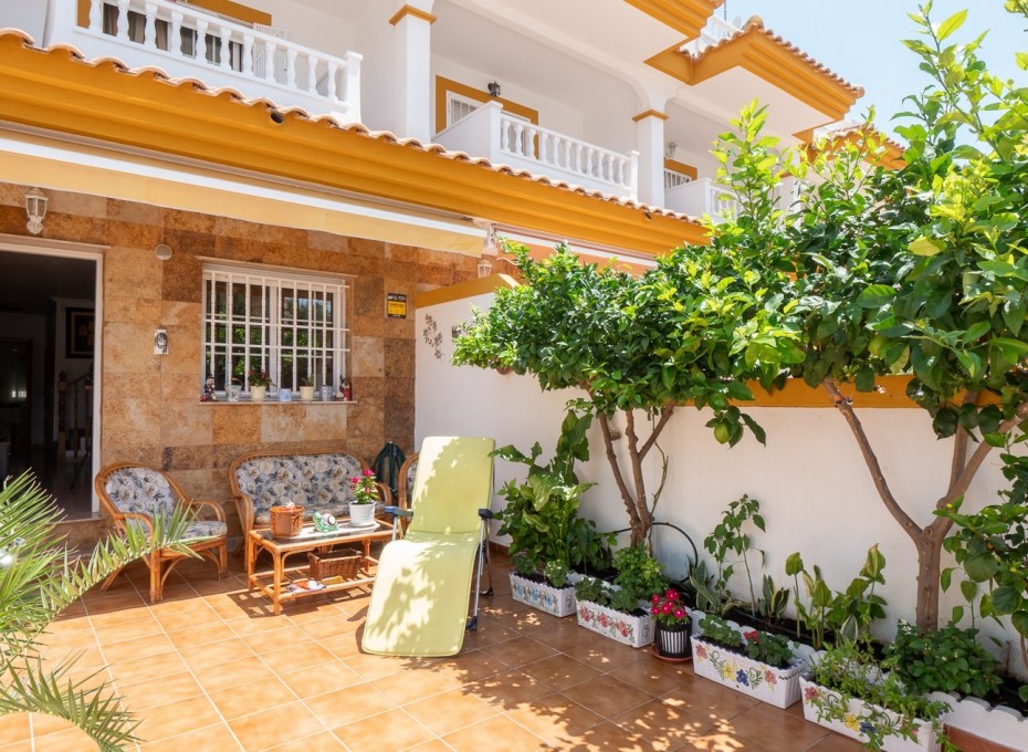 Reventa - Adosado -
Los Alcazares