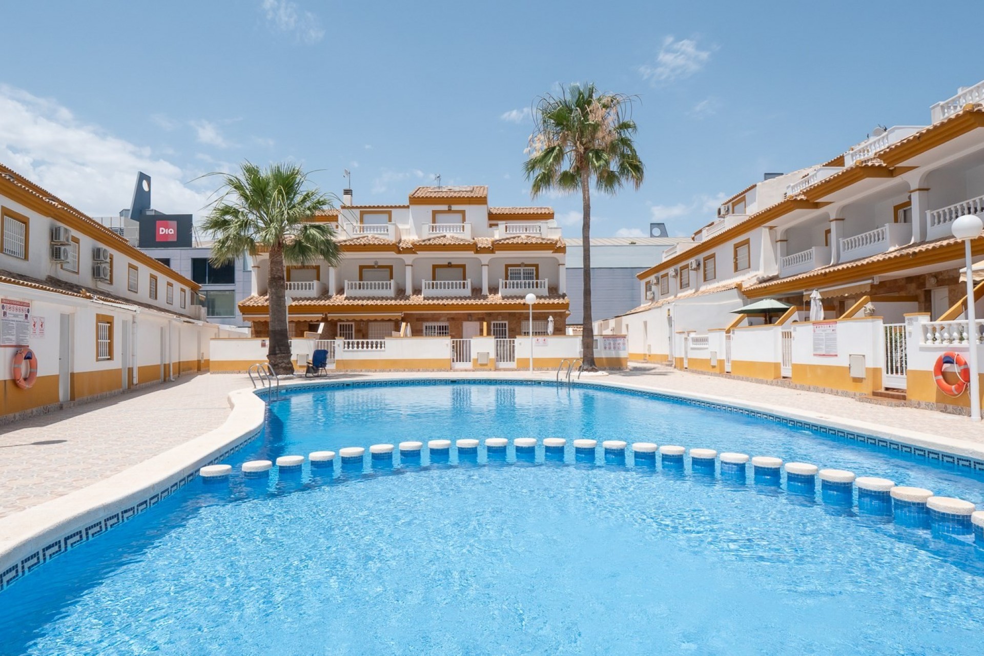 Reventa - Adosado -
Los Alcazares