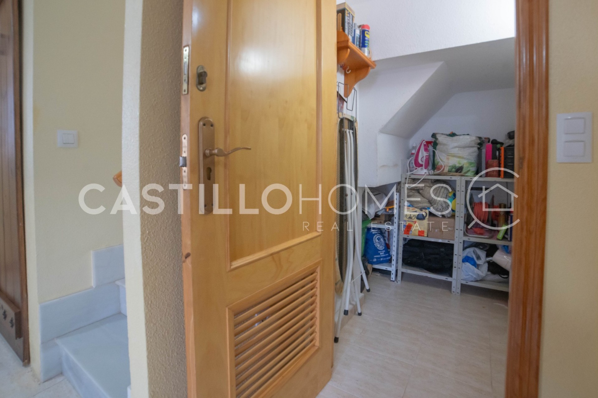 Reventa - Adosado -
Orihuela Costa - La Zenia