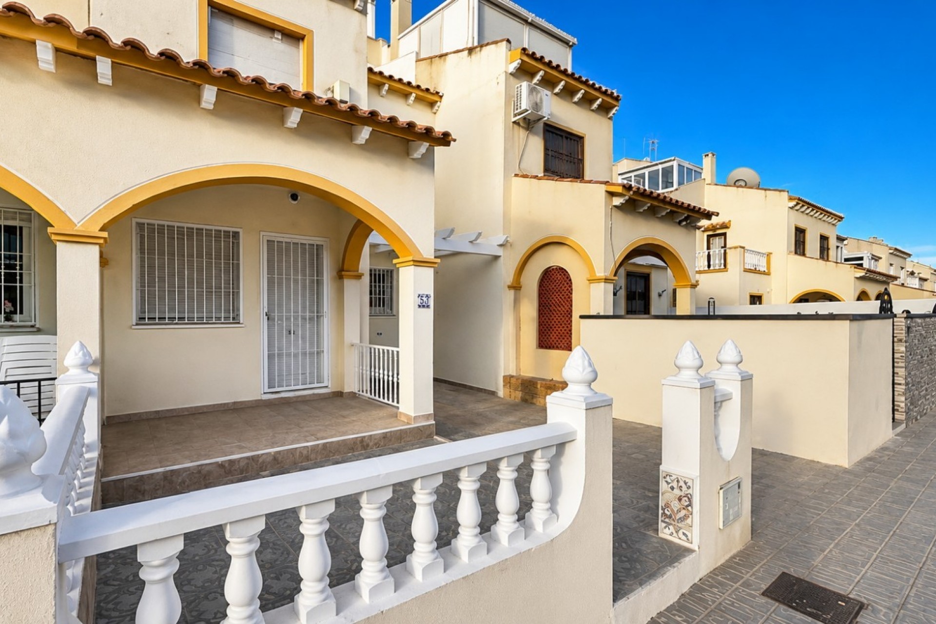 Reventa - Adosado -
Orihuela Costa - Playa Flamenca