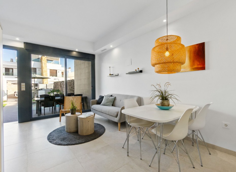 Reventa - Adosado -
Orihuela Costa - Villamartín