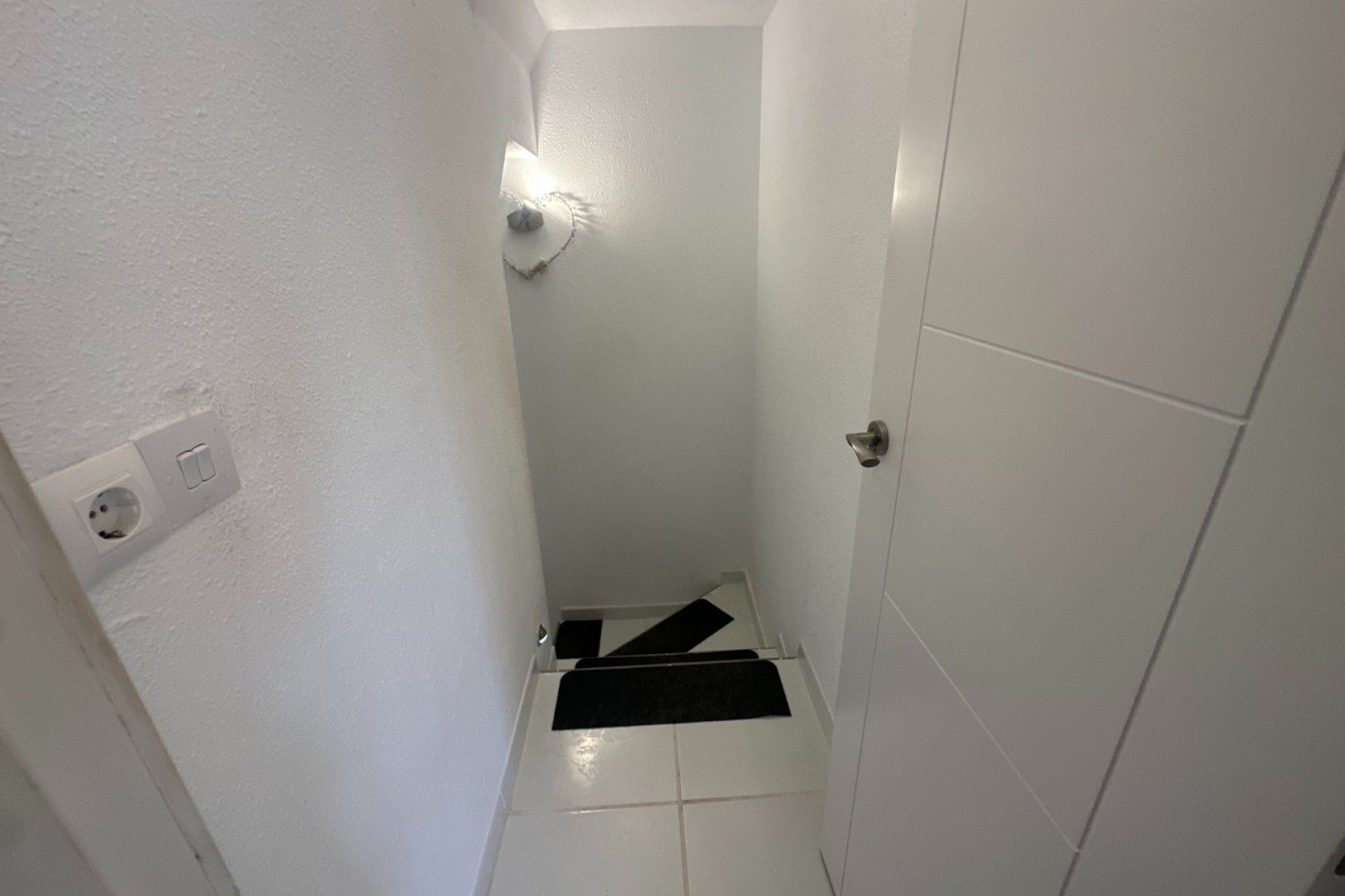 Reventa - Adosado -
Orihuela - Entre Naranjos Vistabella