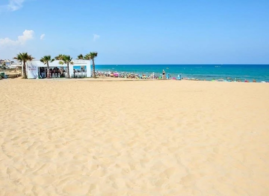 Reventa - Adosado -
Torre de la Horadada