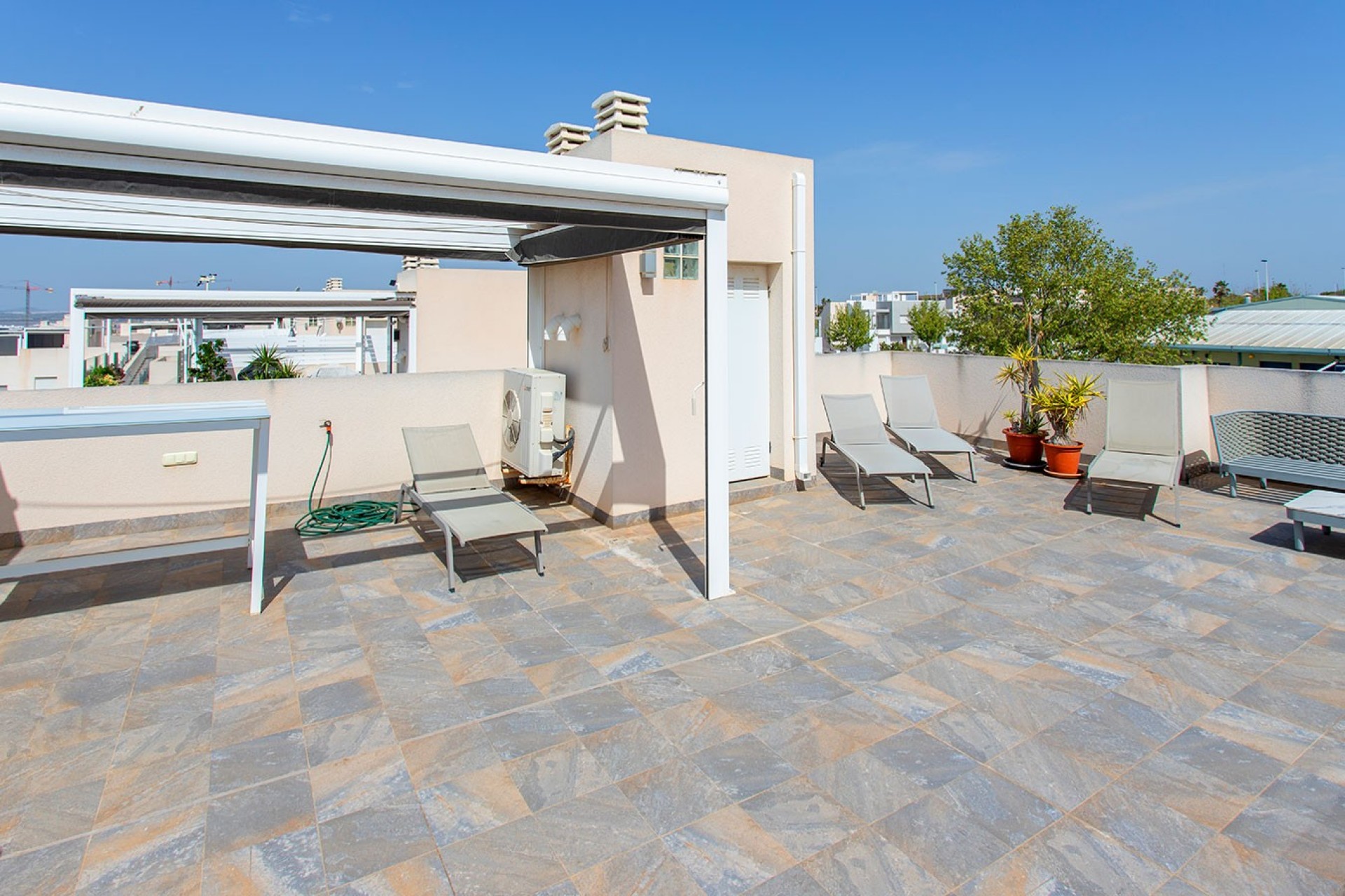 Reventa - Adosado -
Torrevieja - Aguas Nuevas