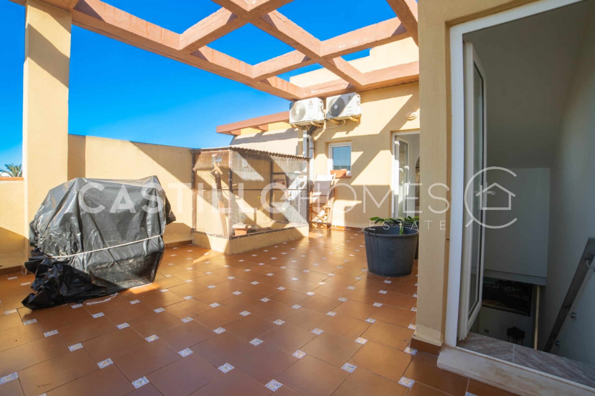 Reventa - Adosado -
Torrevieja - La veleta