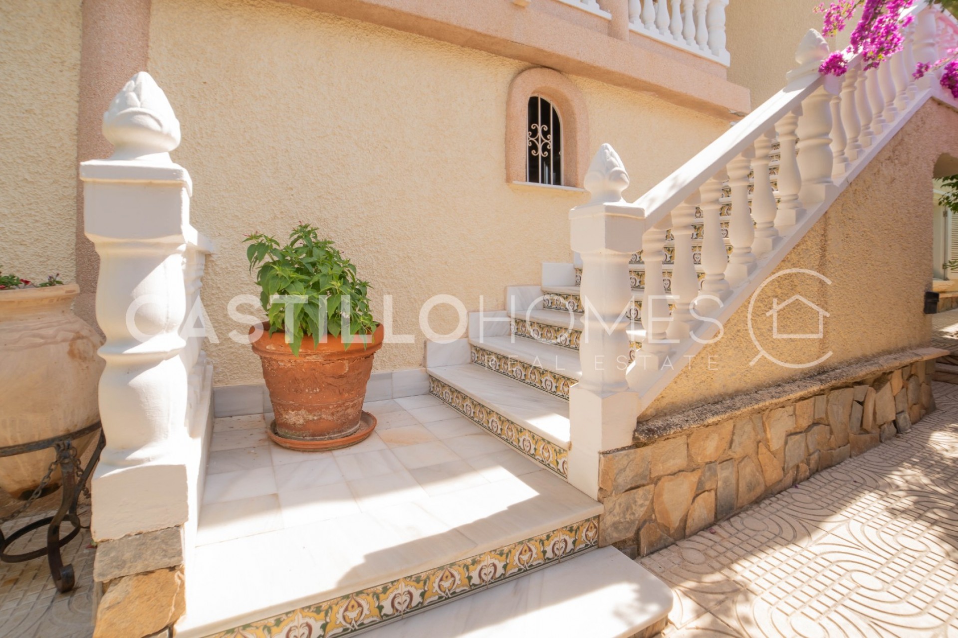 Reventa - Adosado -
Torrevieja - La veleta