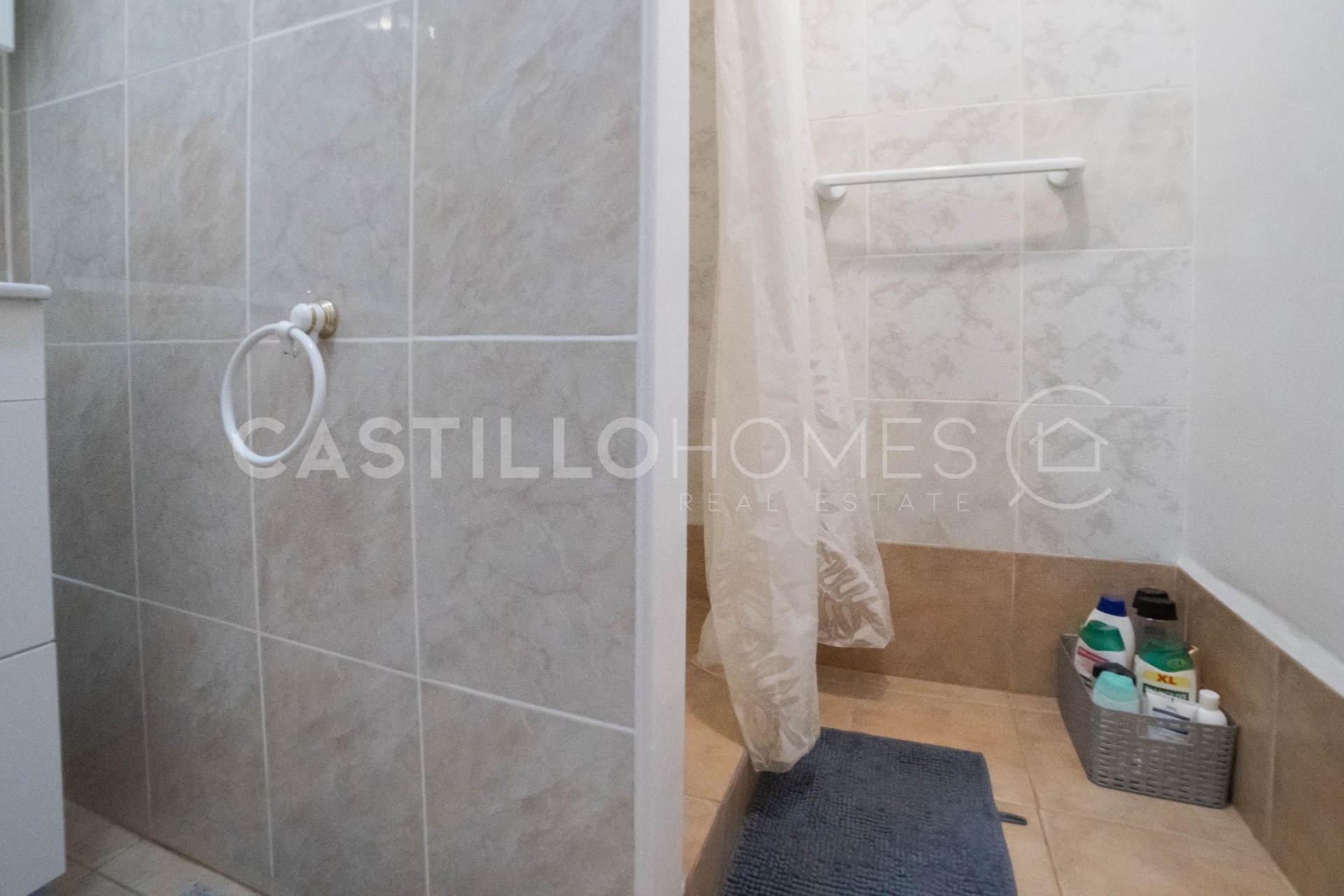 Reventa - Adosado -
Torrevieja - Los Balcones