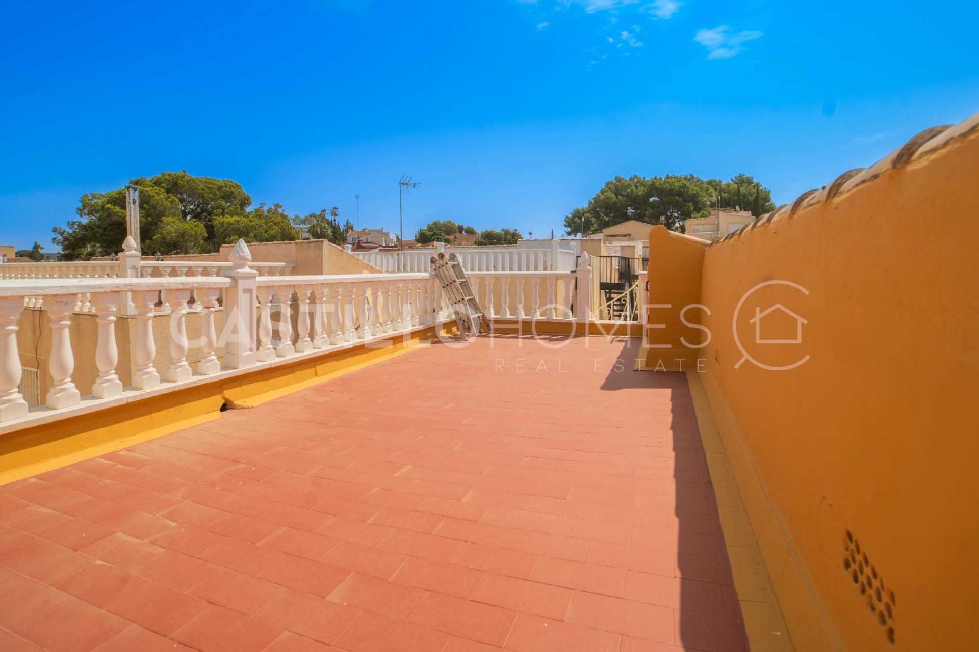 Reventa - Adosado -
Torrevieja - Los Balcones