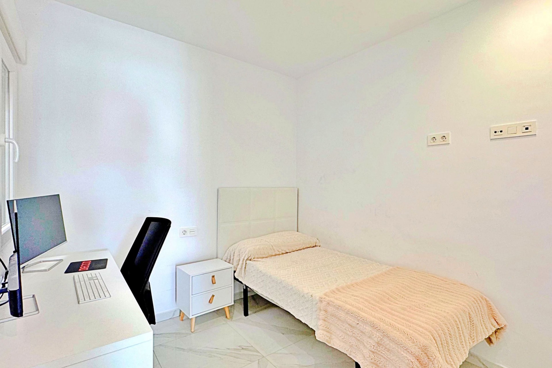 Reventa - Adosado -
Torrevieja - Los Balcones
