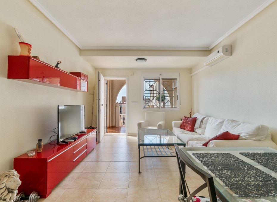 Reventa - Adosado -
Torrevieja