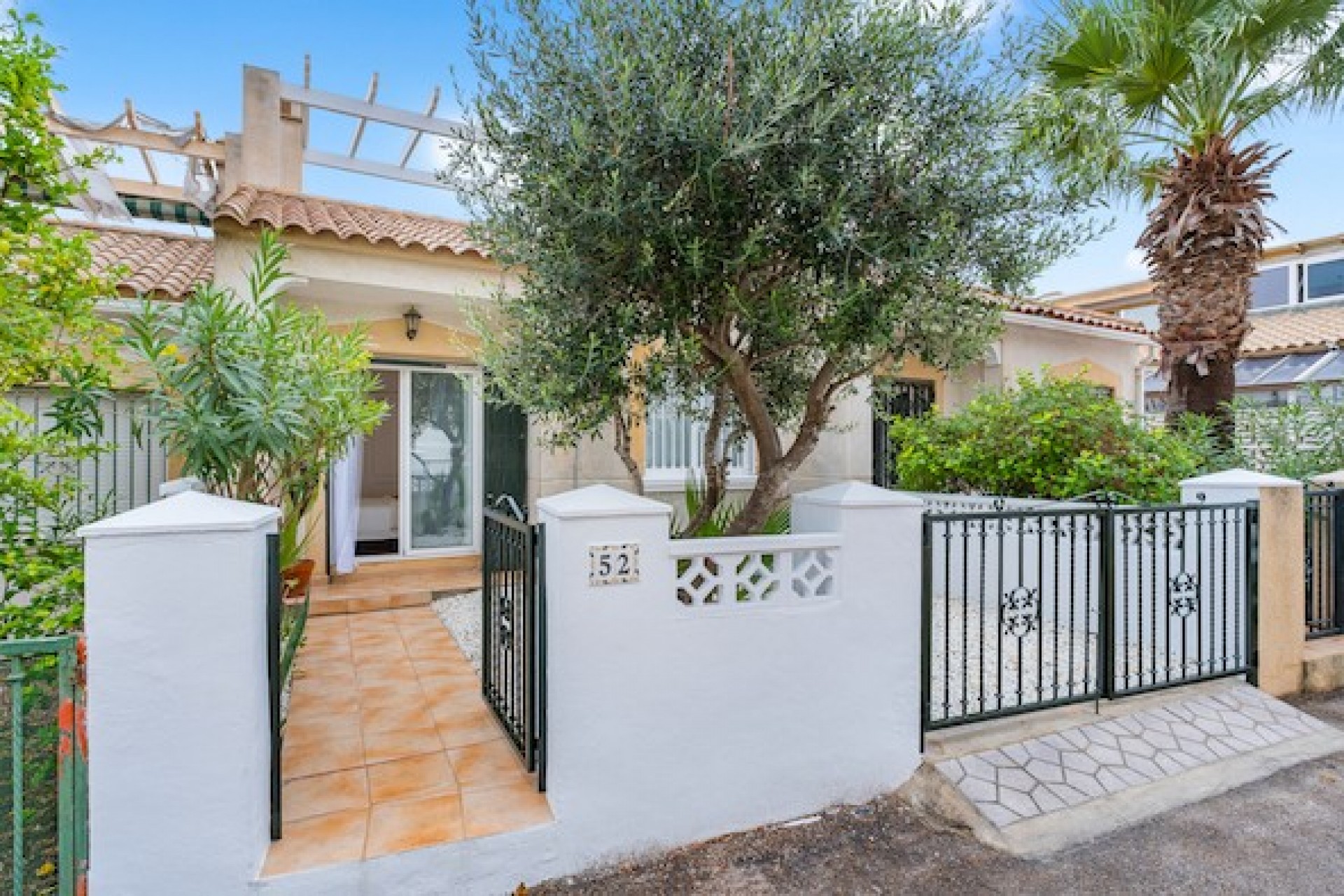 Reventa - Adosado -
Villamartin - Monte Golf