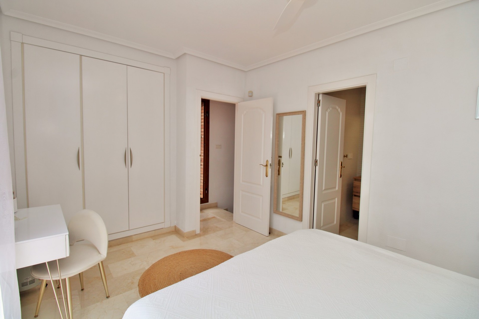 Reventa - Adosado -
Villamartin - PAU 8