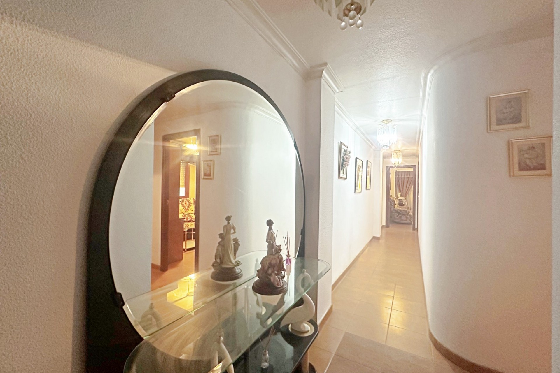 Reventa - Apartament / Duplex -
Torrevieja